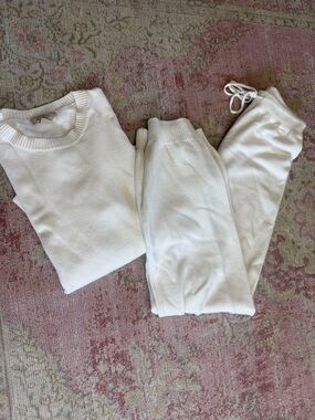 Cozy White Jumpsuit & Top Set - Casual Knit Lounge Set